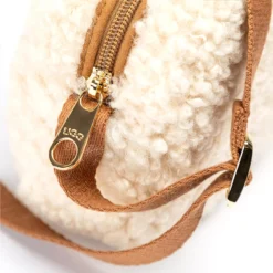 UGG Hannah Cross Body Bag 12 UGG Hannah Cross Body Bag -Jumbo Sale Store 2 5ace59fd a68c 4b72 a4de 17112281cf2a