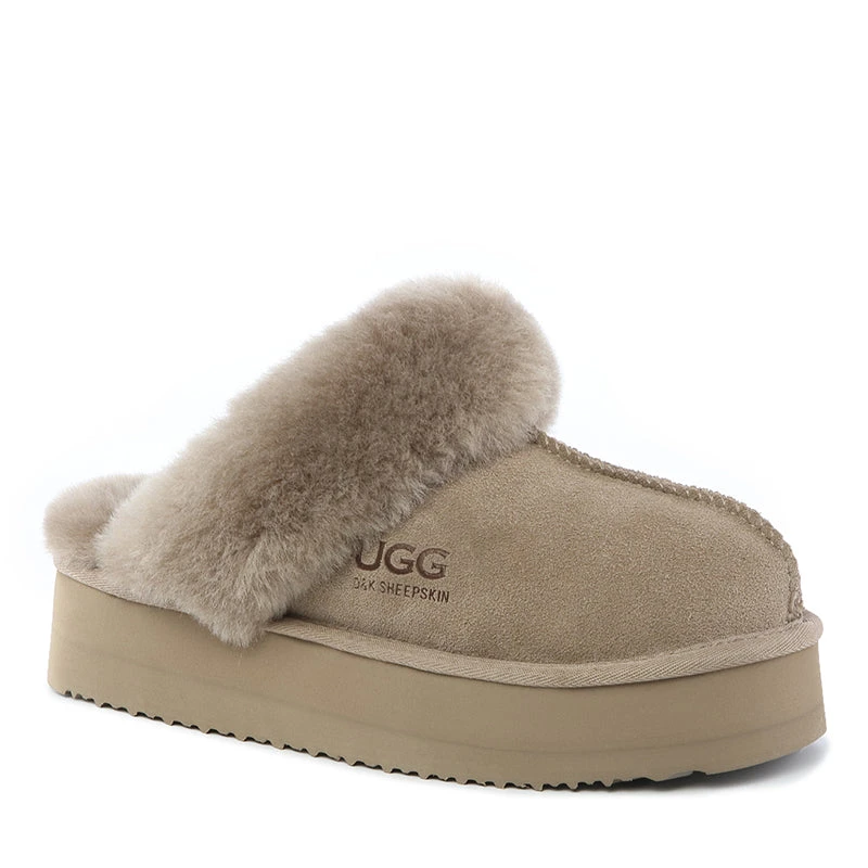 UGG Platinum Platform Scuff 5 UGG Platinum Platform Scuff - Image 3