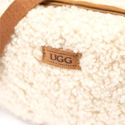 UGG Hannah Cross Body Bag 11 UGG Hannah Cross Body Bag -Jumbo Sale Store 4 91ea35b7 770a 4130 b86f f6ce29e8a6c3