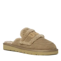UGG Trisha Fluffy Scuff 27 UGG Trisha Fluffy Scuff -Jumbo Sale Store ab3 bdaccaad 61ca 424a b883 c57b9d7d9ffb