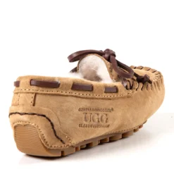 UGG Ultimate Little Moccasin 39 UGG Ultimate Little Moccasin -Jumbo Sale Store c3 99f34662 5c9e 4690 8204 f34dc52bf357