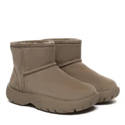 UGG Mini Adventure Boots 20 UGG Mini Adventure Boots -Jumbo Sale Store cc4