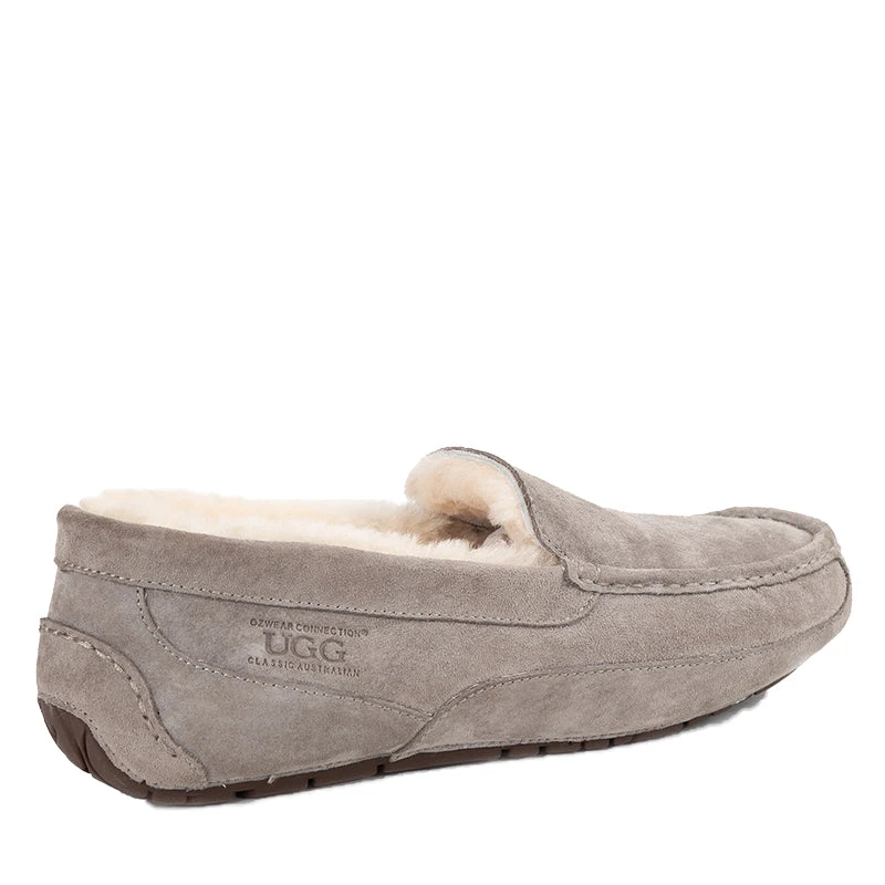 UGG Premium Men Traditional Moccasin 10 UGG Premium Men Traditional Moccasin - Image 8