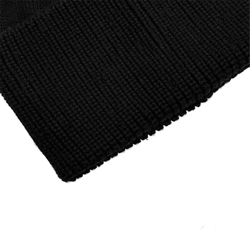 UGG Platinum Unisex Beanie 13 UGG Platinum Unisex Beanie - Image 11