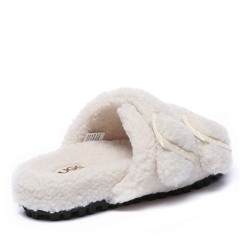 UGG Shaggy Slides 4 UGG Shaggy Slides - Image 2